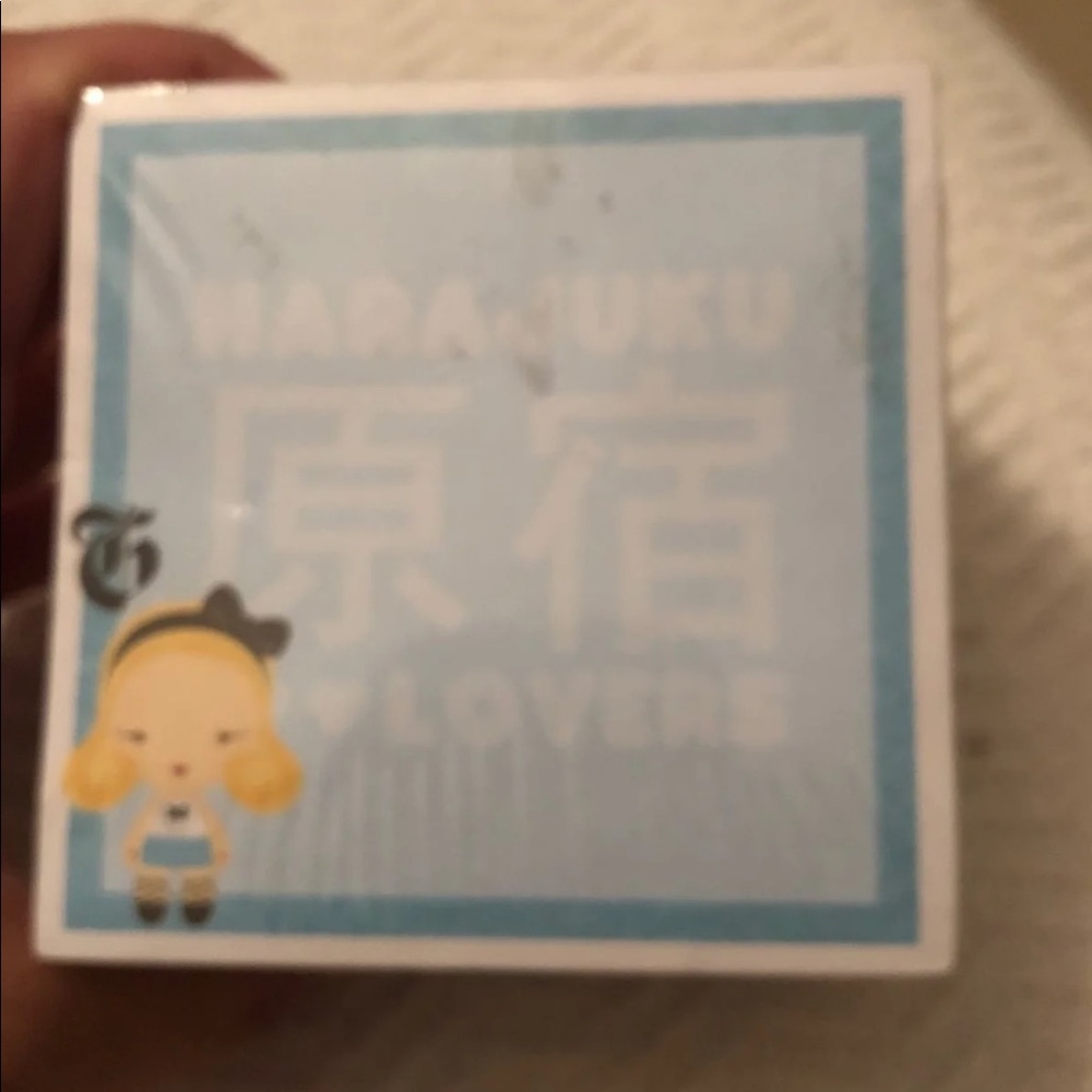 Harajuku Lovers memo cube